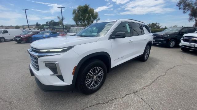 new 2026 Chevrolet Traverse car, priced at $43,920