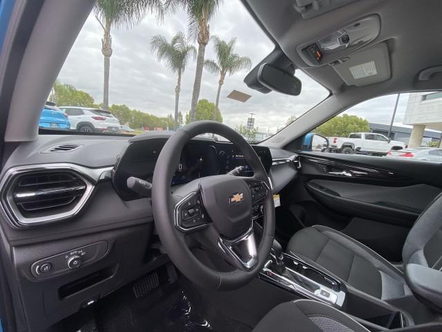 new 2025 Chevrolet TrailBlazer car, priced at $29,415