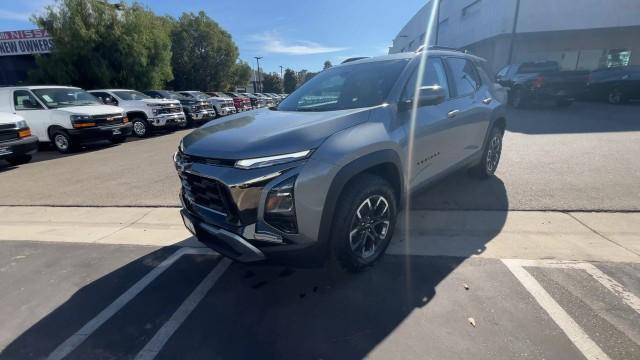 new 2025 Chevrolet Equinox car, priced at $31,997