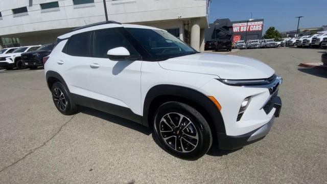 new 2026 Chevrolet TrailBlazer car, priced at $28,235