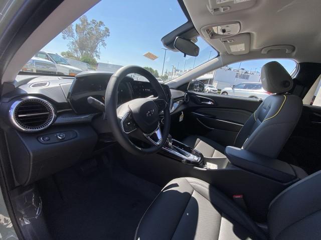 new 2025 Chevrolet Trax car, priced at $27,180