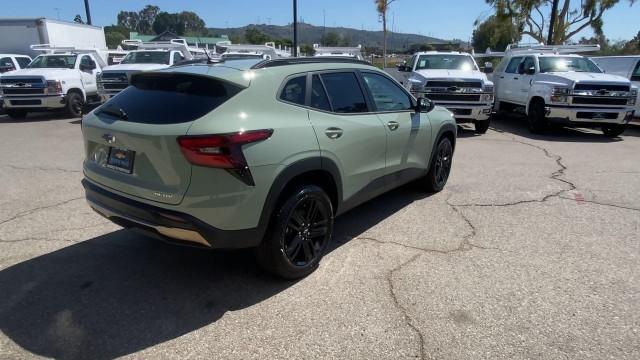new 2025 Chevrolet Trax car, priced at $27,180