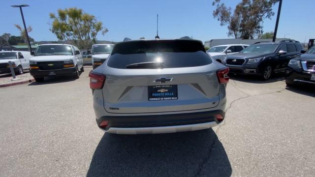 new 2025 Chevrolet Trax car, priced at $25,855