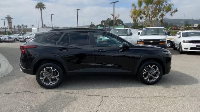 new 2025 Chevrolet Trax car, priced at $25,180