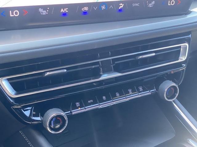 new 2025 Chevrolet Traverse car, priced at $47,245