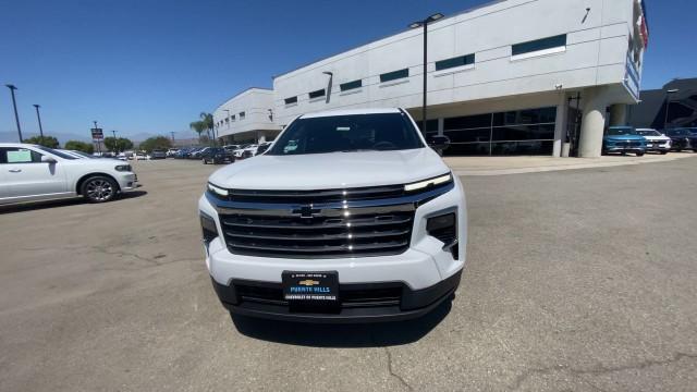 new 2025 Chevrolet Traverse car, priced at $47,245
