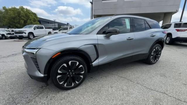 new 2024 Chevrolet Blazer EV car