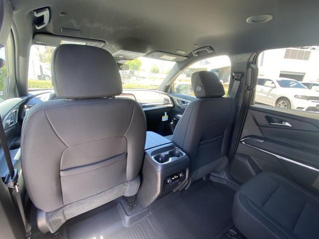 new 2025 Chevrolet Traverse car, priced at $42,560
