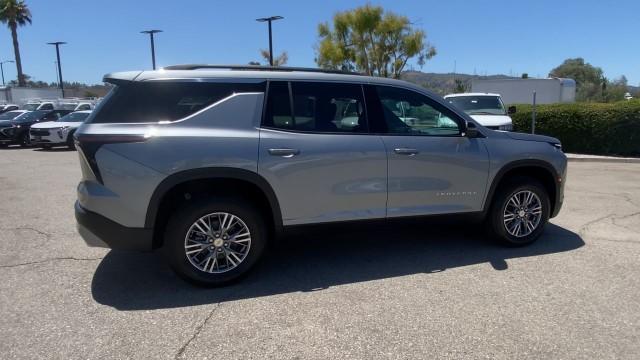 new 2025 Chevrolet Traverse car, priced at $42,560