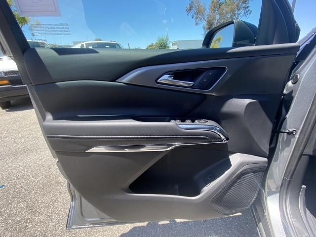 new 2025 Chevrolet Traverse car, priced at $42,560