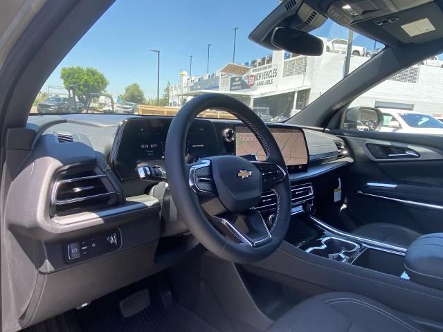 new 2025 Chevrolet Traverse car, priced at $42,560