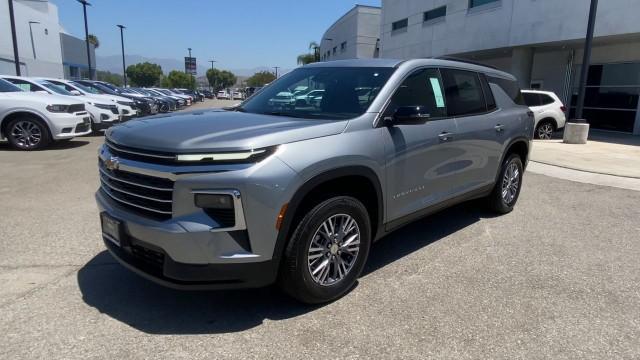 new 2025 Chevrolet Traverse car, priced at $42,560