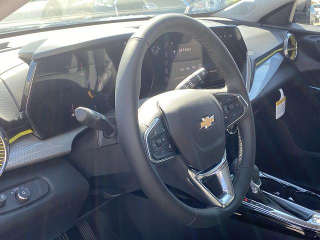 new 2025 Chevrolet Trax car, priced at $25,855