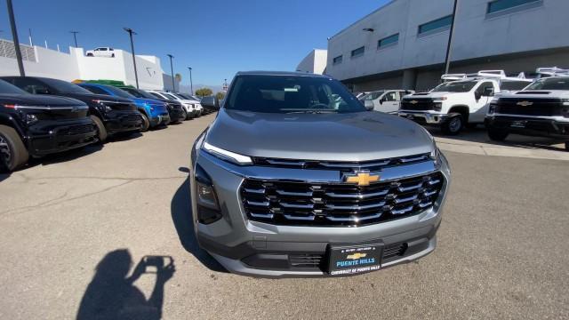 new 2025 Chevrolet Equinox car, priced at $25,997