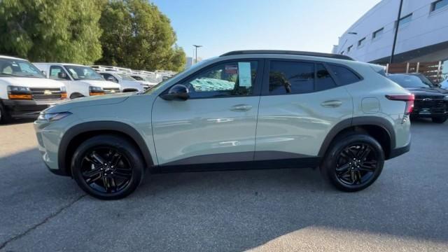 new 2025 Chevrolet Trax car, priced at $25,490