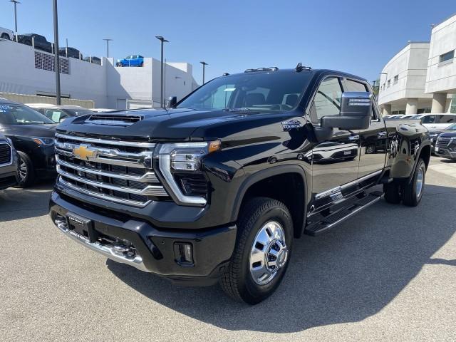 new 2025 Chevrolet Silverado 3500 car, priced at $91,160