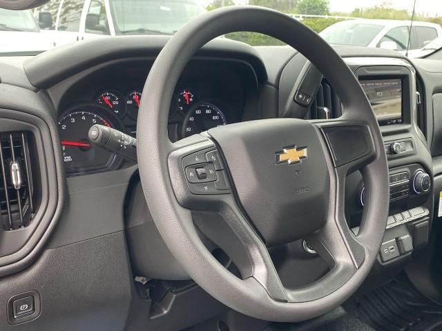 new 2025 Chevrolet Silverado 1500 car, priced at $41,930