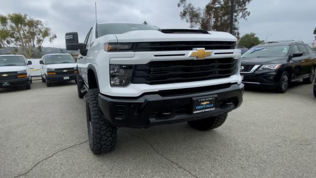 new 2025 Chevrolet Silverado 2500 car, priced at $79,997