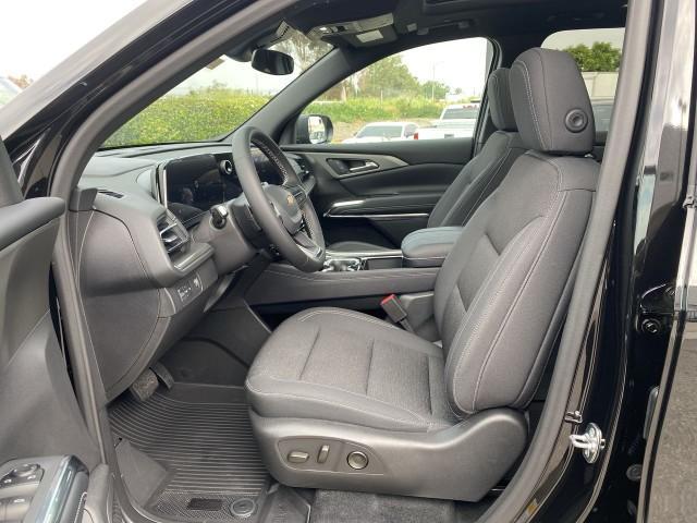 new 2025 Chevrolet Traverse car, priced at $45,565