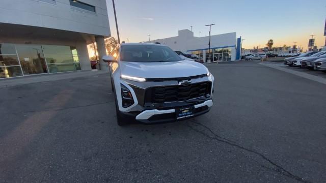 new 2025 Chevrolet Equinox car, priced at $38,595