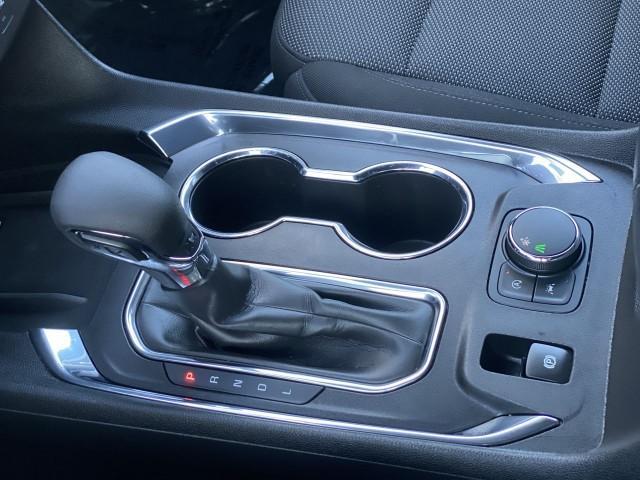 used 2023 Chevrolet Traverse car, priced at $28,995