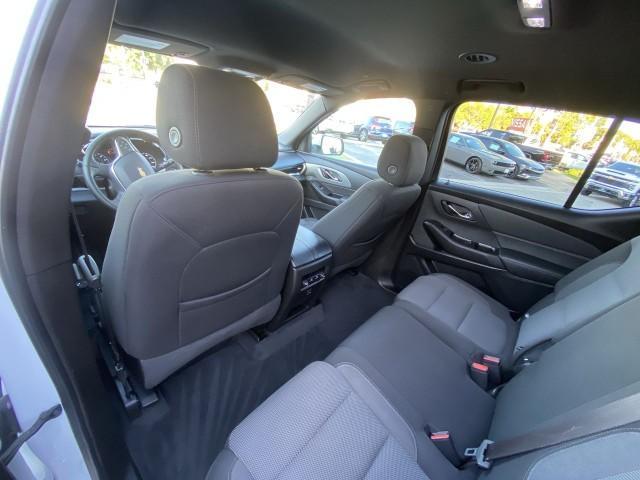 used 2023 Chevrolet Traverse car, priced at $28,995