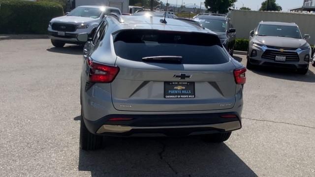 new 2025 Chevrolet Trax car, priced at $26,185