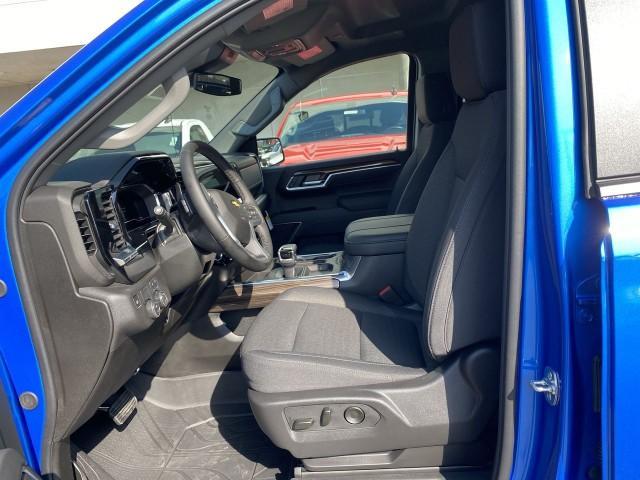 new 2025 Chevrolet Silverado 1500 car, priced at $60,105