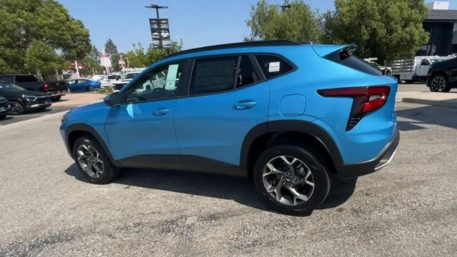 new 2025 Chevrolet Trax car, priced at $26,444