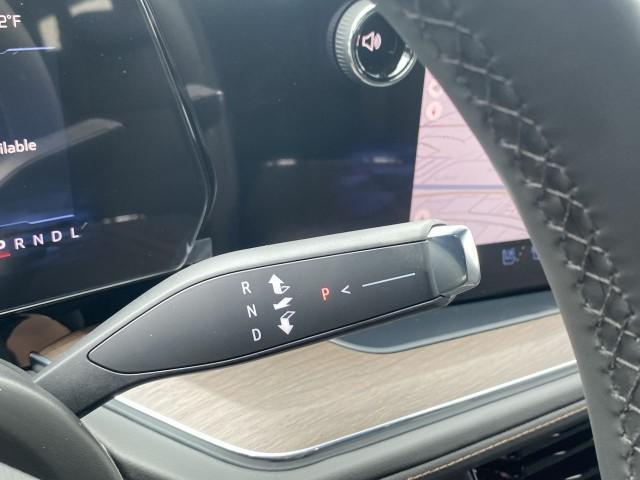 new 2025 Chevrolet Suburban car, priced at $87,890