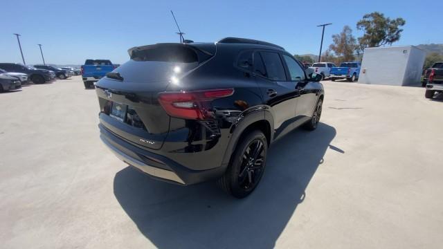 new 2025 Chevrolet Trax car, priced at $26,185