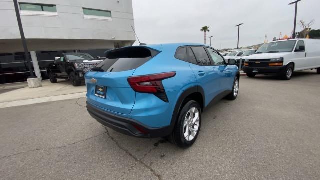 new 2025 Chevrolet Trax car, priced at $20,997