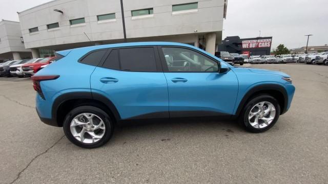 new 2025 Chevrolet Trax car, priced at $20,997