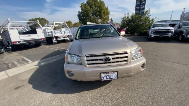 used 2007 Toyota Highlander car, priced at $11,995