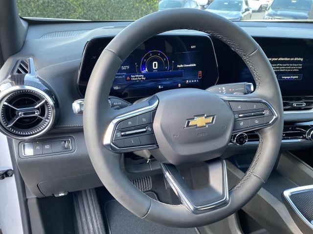 new 2025 Chevrolet Equinox car, priced at $30,765