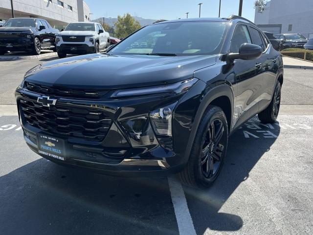 new 2025 Chevrolet Trax car, priced at $25,490