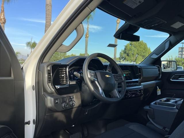 new 2025 Chevrolet Silverado 1500 car, priced at $54,685