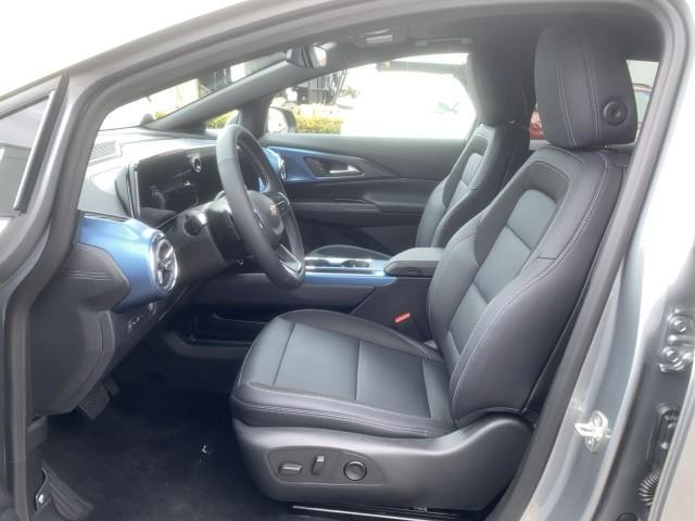 new 2025 Chevrolet Equinox EV car, priced at $44,680