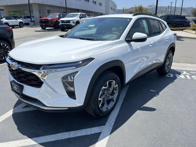 new 2025 Chevrolet Trax car, priced at $23,865