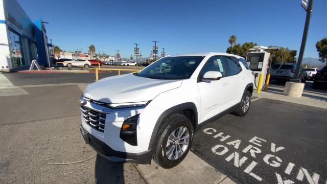 new 2025 Chevrolet Equinox car, priced at $30,380