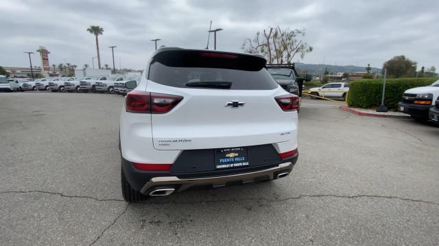 new 2025 Chevrolet TrailBlazer car, priced at $33,275