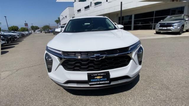 new 2025 Chevrolet Trax car, priced at $25,855
