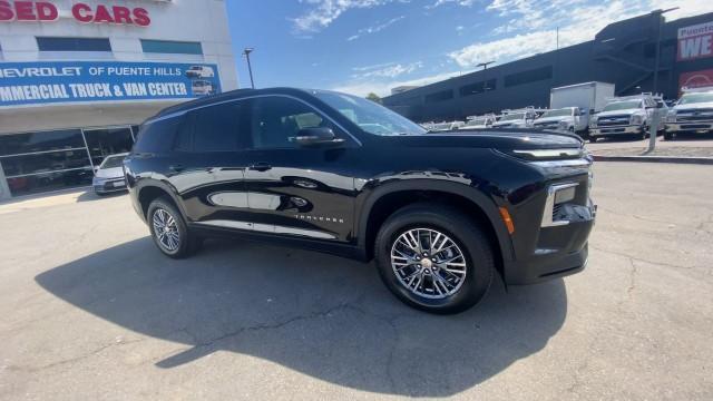 new 2026 Chevrolet Traverse car, priced at $43,380