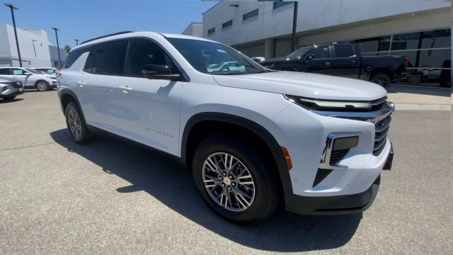 new 2025 Chevrolet Traverse car, priced at $47,150