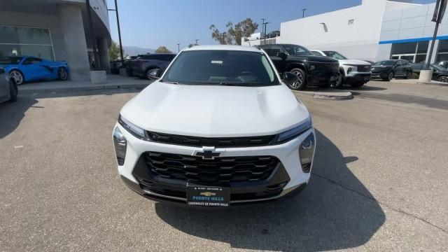 new 2025 Chevrolet Trax car, priced at $26,285