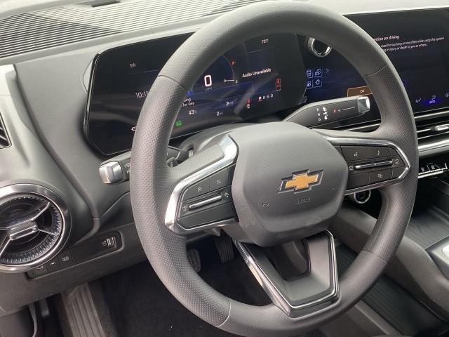 new 2025 Chevrolet Equinox EV car, priced at $35,290