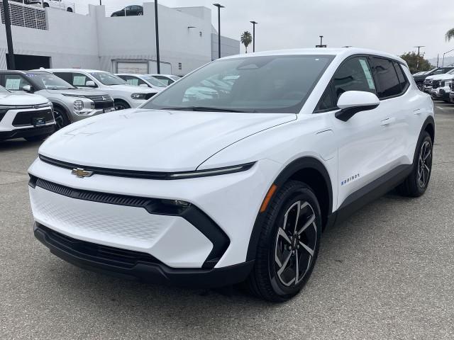 new 2025 Chevrolet Equinox EV car, priced at $35,290