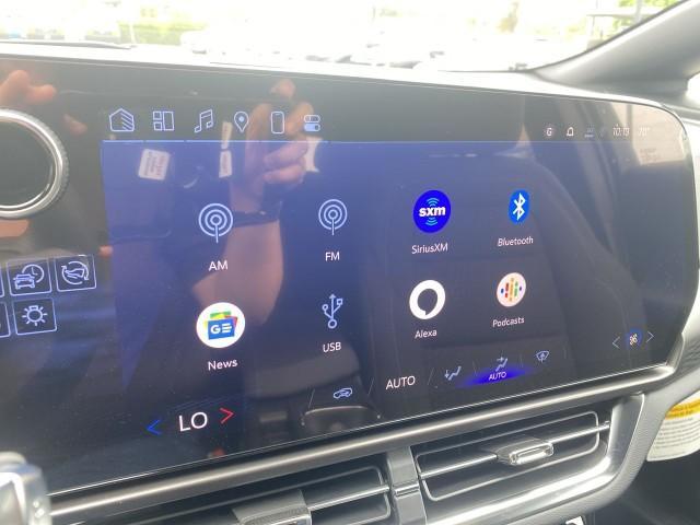 new 2025 Chevrolet Equinox EV car, priced at $35,290