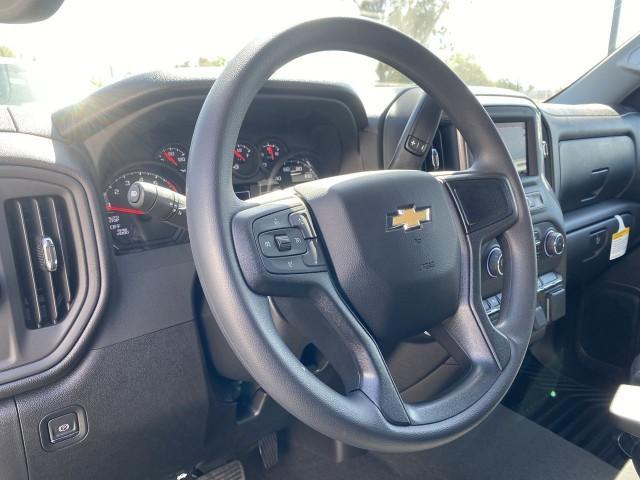 new 2025 Chevrolet Silverado 1500 car, priced at $48,334