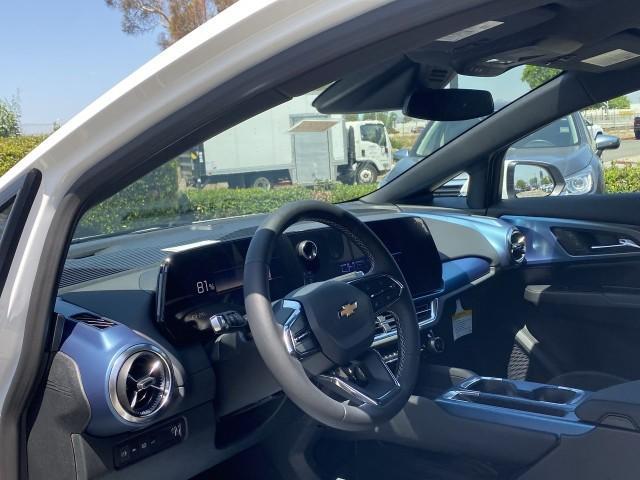 new 2025 Chevrolet Equinox EV car, priced at $44,410
